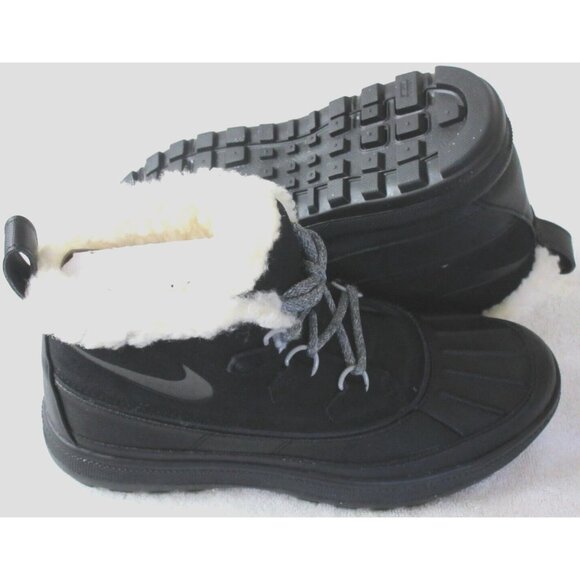 Women's Nike Woodside Chukka 2 All Weather Boots Black Anthracite Sizes NIB - Picture 2 of 6
